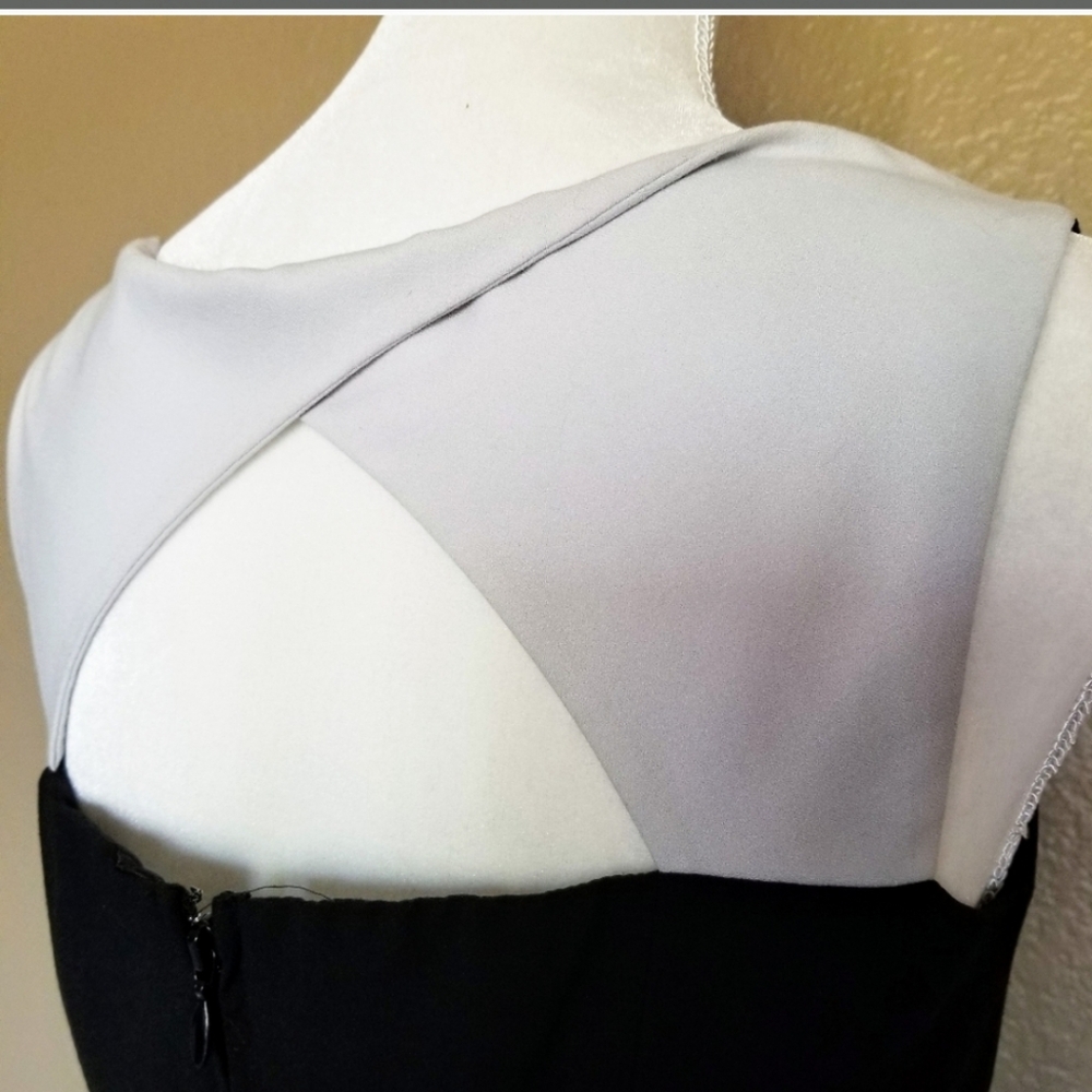 H & M Black and Gray Keyhole Back Dress Size 8 - Picture 2 of 4